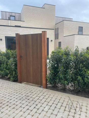 Houten tuinpoort