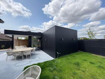 poolhouse met bar